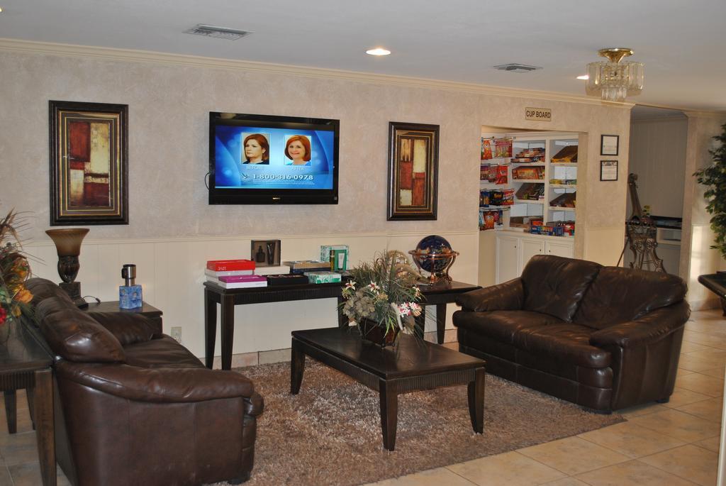 Executive Inn Brookshire Buitenkant foto
