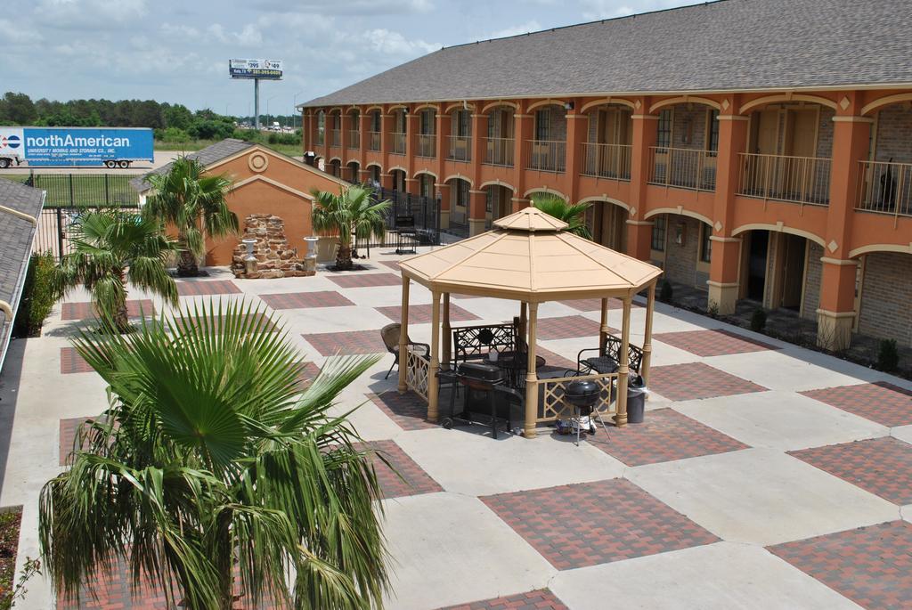 Executive Inn Brookshire Buitenkant foto