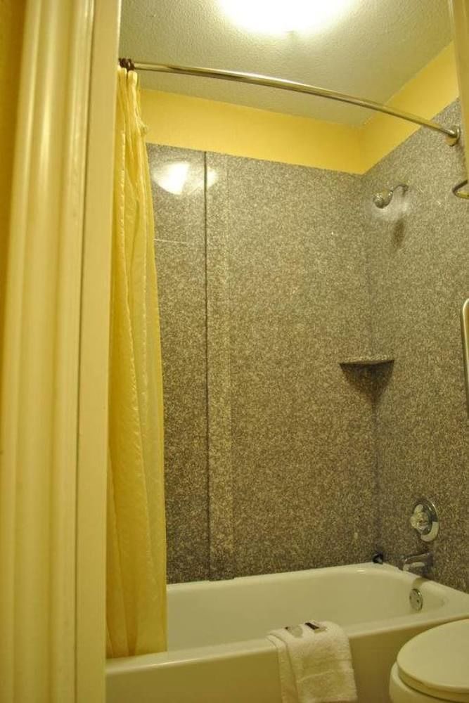Executive Inn Brookshire Buitenkant foto
